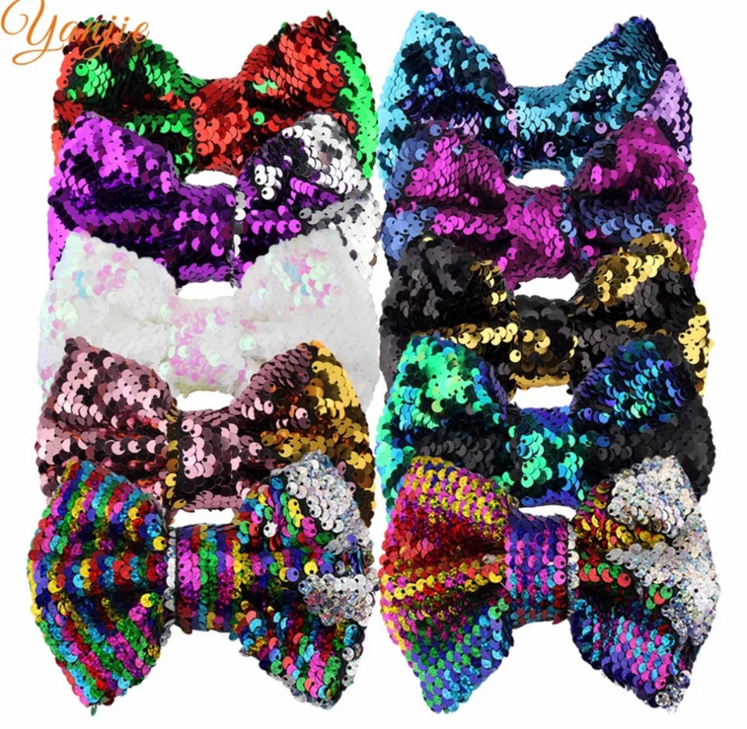 Color changing Hair bow (alligator clip)