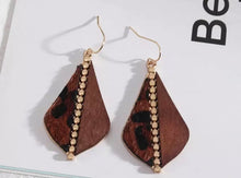 Load image into Gallery viewer, Morocco style split design earrings