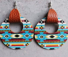 Load image into Gallery viewer, Western Wooden circle earrings