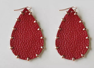 Teardrop leather earrings