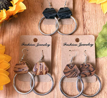 Load image into Gallery viewer, Bohemian Leather drop earrings