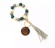 Load image into Gallery viewer, Mama charm wooden beaded key rings