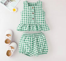 Load image into Gallery viewer, Plaid ruffled short outfit