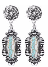 Load image into Gallery viewer, Turquoise earrings