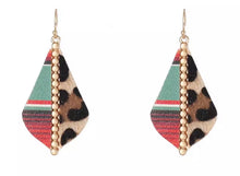 Load image into Gallery viewer, Morocco style split design earrings