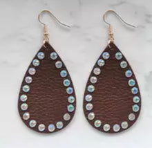 Load image into Gallery viewer, Crystal embellished leather earrings