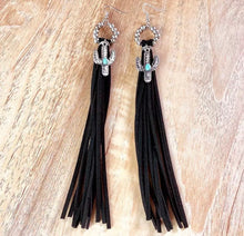 Load image into Gallery viewer, Cactus Hoop leather tassel earrings