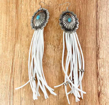 Load image into Gallery viewer, Concho fringe earrings