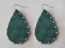 Load image into Gallery viewer, Teardrop leather earrings