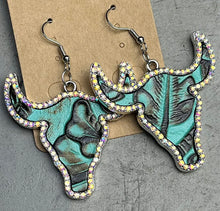 Load image into Gallery viewer, Bling Steerhead earrings