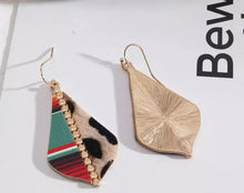 Load image into Gallery viewer, Morocco style split design earrings