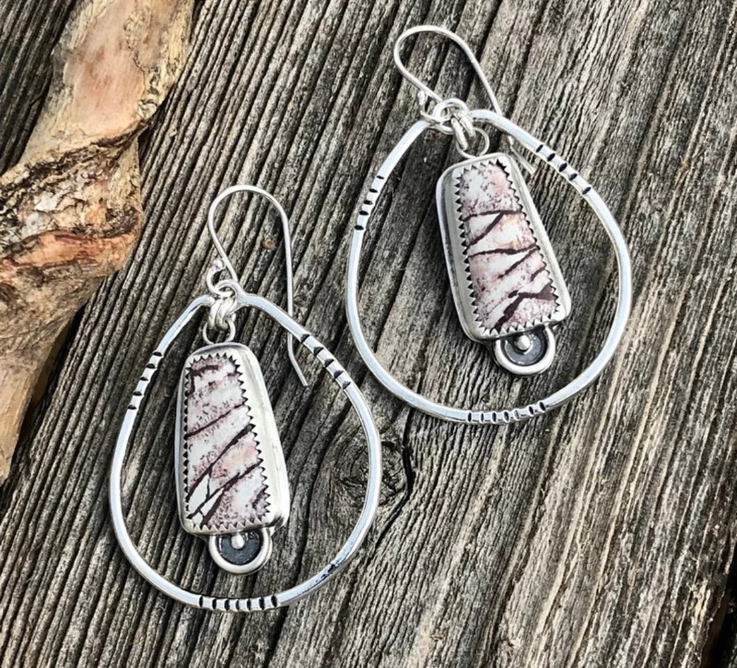 Round stone earrings