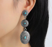 Load image into Gallery viewer, Long concho earrings