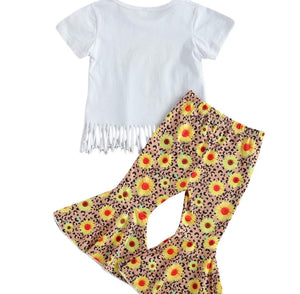 Sunflower Steer head outfit