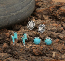 Load image into Gallery viewer, Stone trio earrings