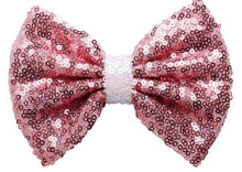 Load image into Gallery viewer, Sequin 5” bow