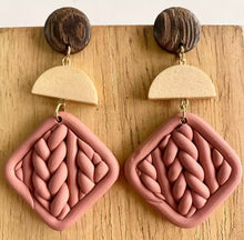 Load image into Gallery viewer, Braided clay earrings